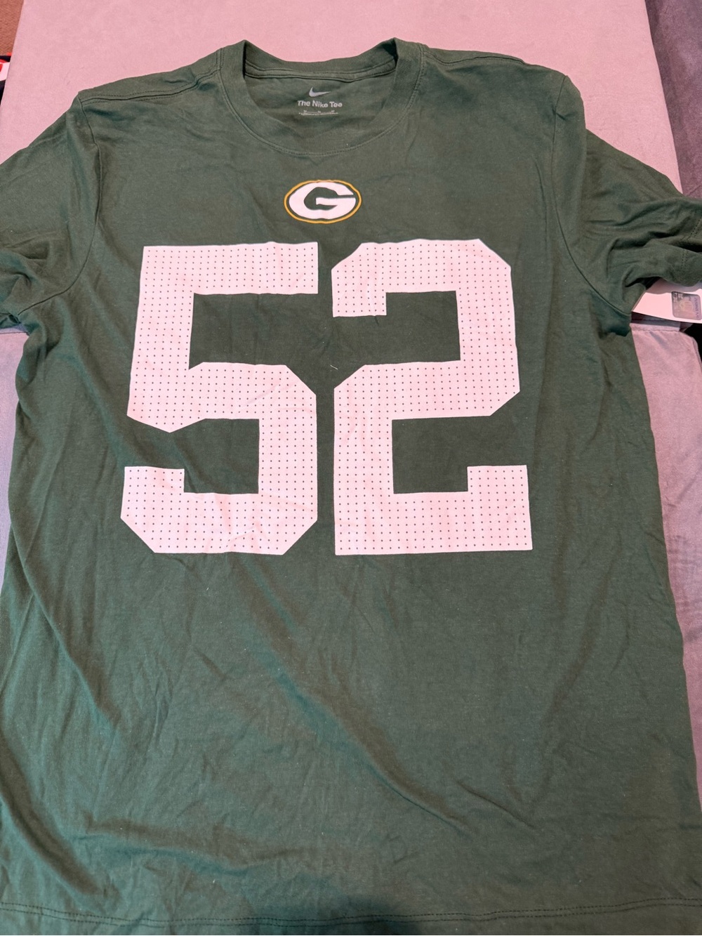 Nike Green Bay Packers Tee with White 52 Graphic